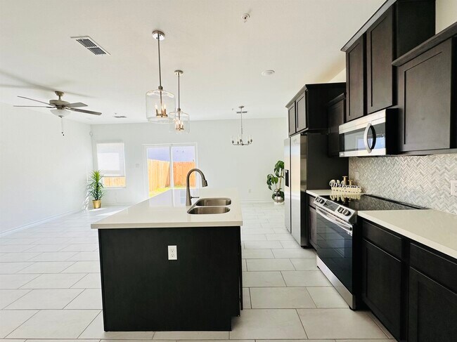 Photo - 9909 Bijan Dr Unit 9909