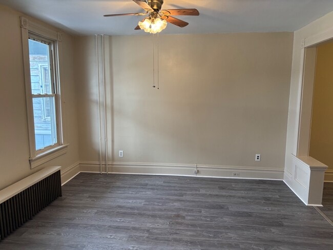 Photo - 435 1st Ave