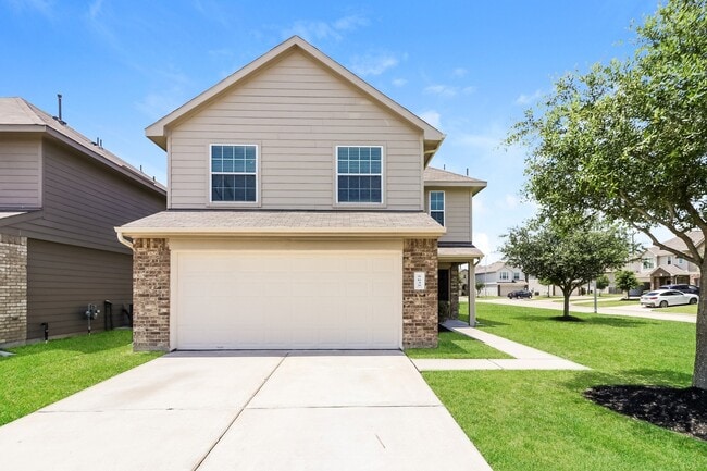 Building Photo - 5635 Gara River Dr