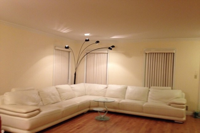 Photo - 456 Tivoli Ct Unit 1