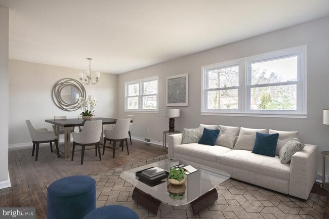 Photo - 2004 Brierhill Rd