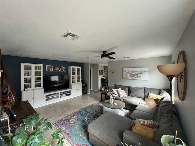 Photo - 11206 W Chase Dr