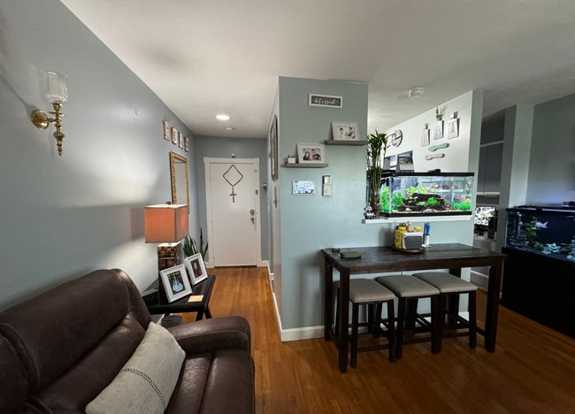 Photo - 121 London St Apartments Unit 120-2