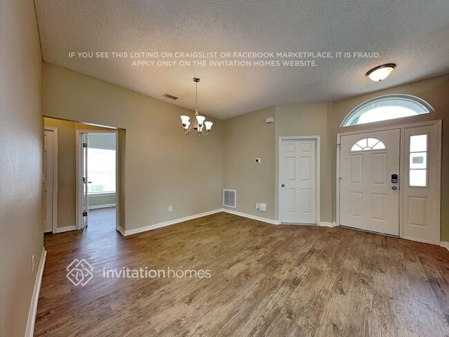 Photo - 113 Woodbury Pines Cir