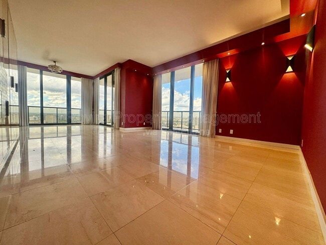 Photo - 19667 Turnberry Way Unit TW E