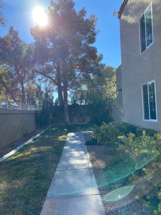 Photo - 3145 E Flamingo Rd Unit 1100