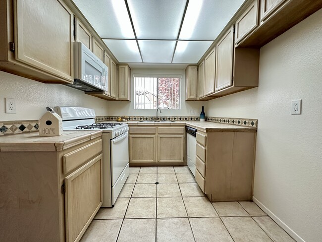 Farmdale Court Apartments