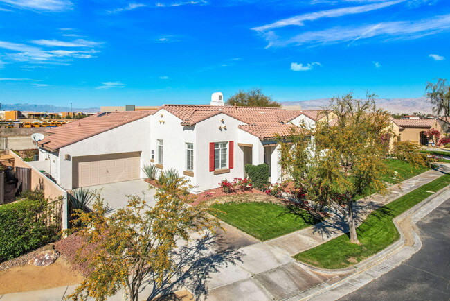 Photo - 79760 Desert Willow St House