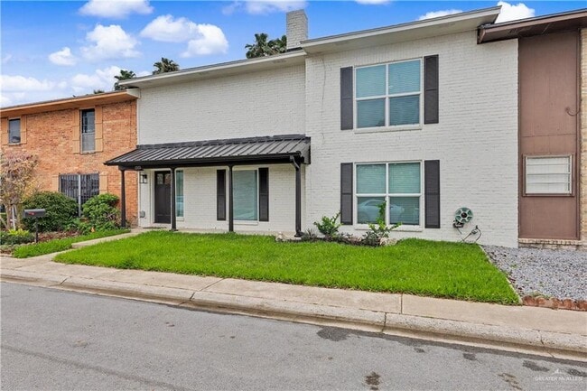 1313 Yz Ave