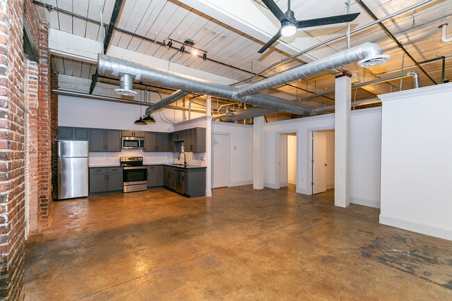 Broadway Lofts