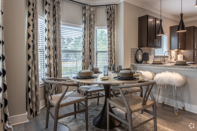 2 BR, 2 BA - 1327 SF - Vale