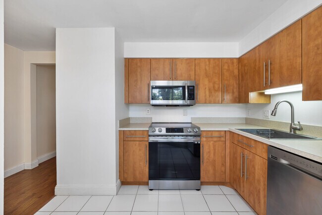 Photo - 217 Georgian Park Dr