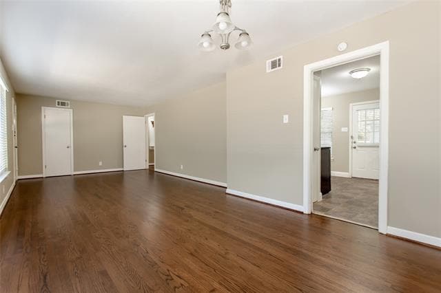 Photo - 511 Classen Dr