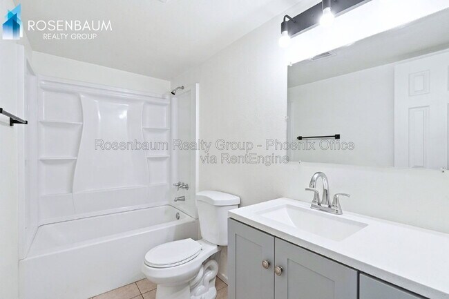 704 W 11th St Unidad A