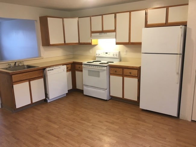 Photo - 356 Waterville St