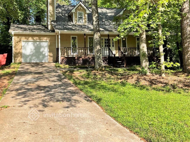 Building Photo - 8272 Blackfoot Trail