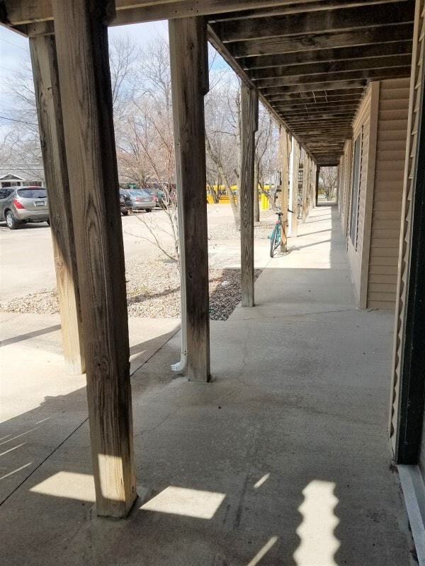 Photo - 2BR/2BA with W/D Included! AVAIL. 5/1/26 Unidad 3