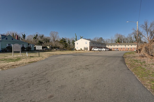 Photo - Hill Terrace Apartments