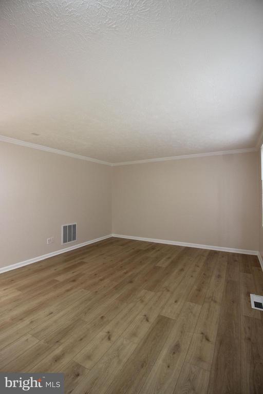 Photo - 6705 Ammendale Way