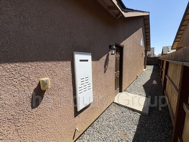 Photo - 30910 Jackrabbit St