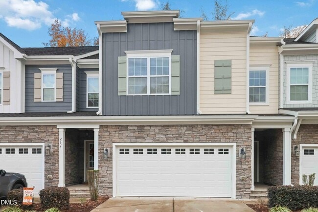 Building Photo - 2707 Masonboro Ferry Dr