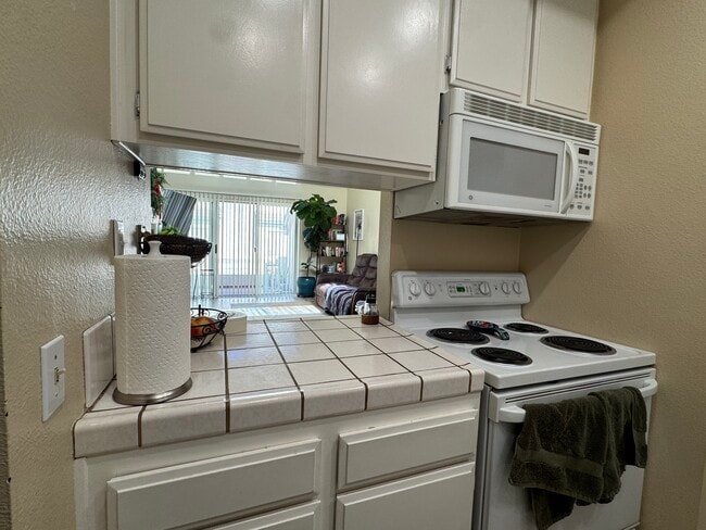 Photo - 6146 Calle Mariselda Unit 203