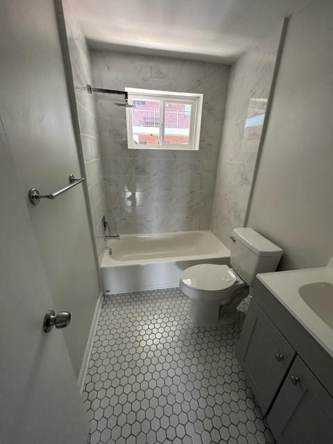 Photo - 91 Rumson Way NE Unit B22