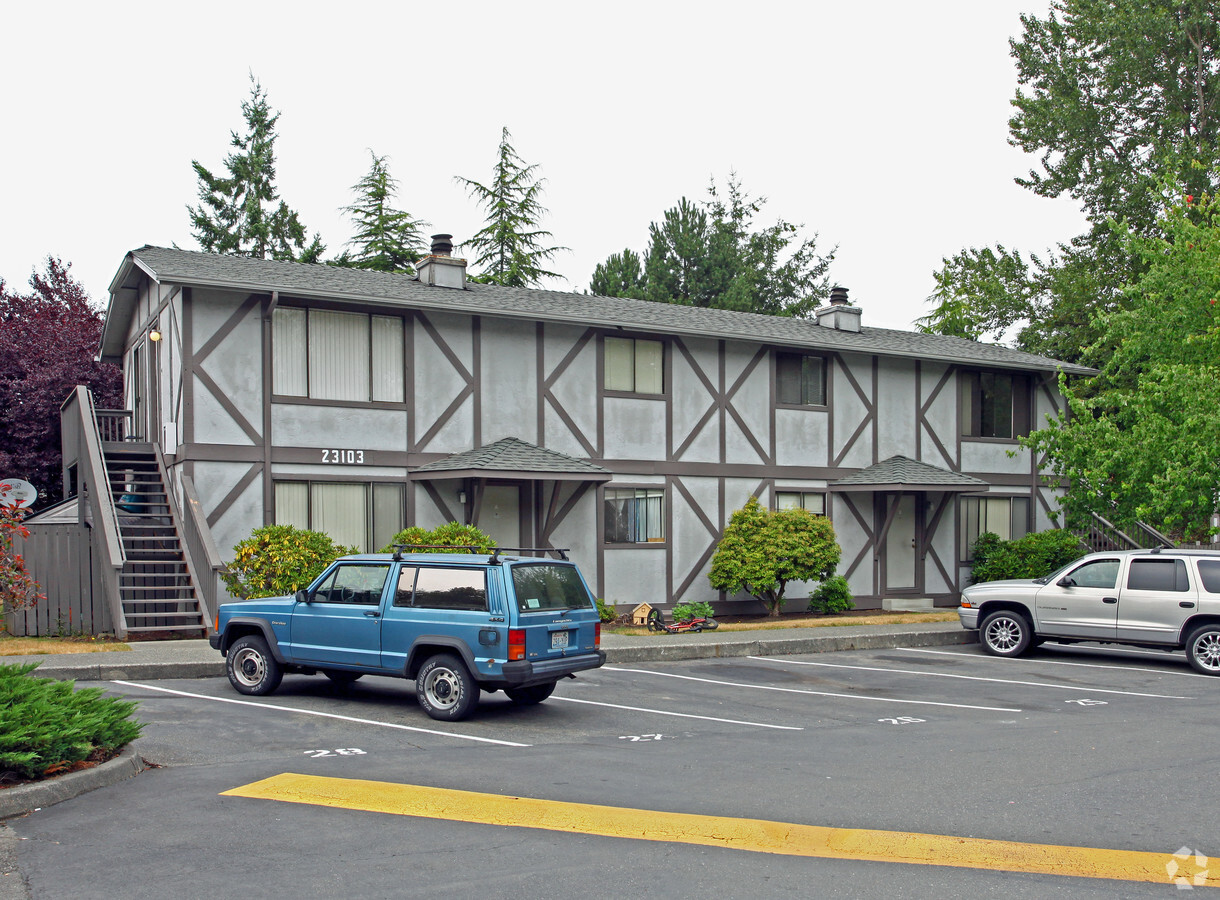 Photo - Cedar Terrace Apartments