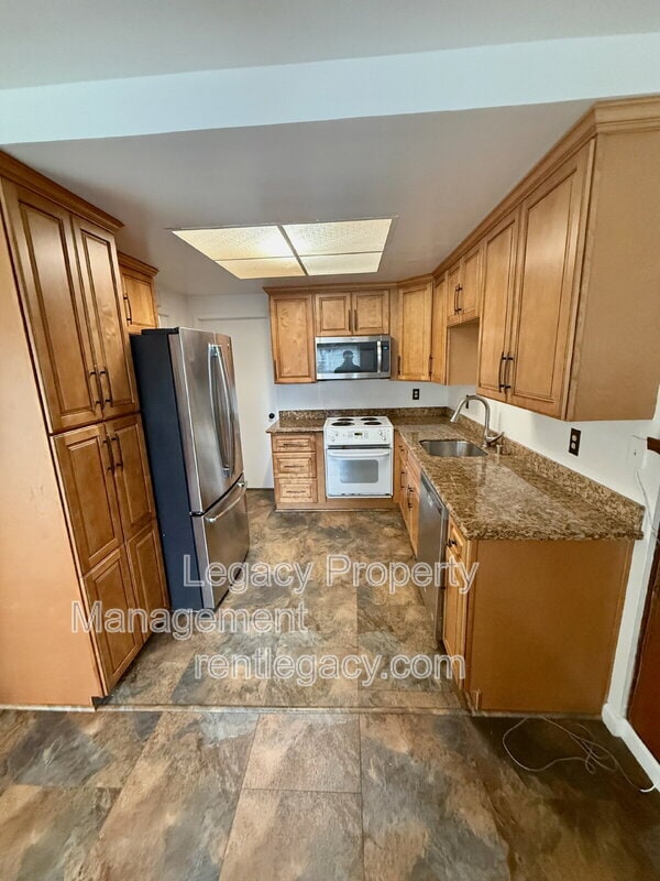 Photo - 1427 Bel Air Dr