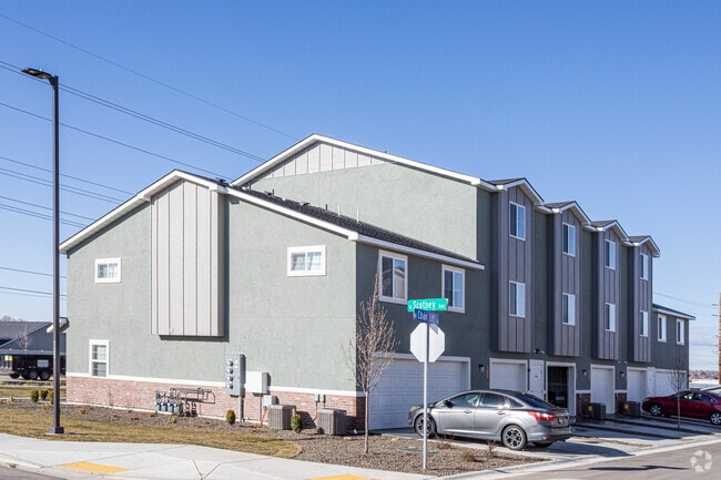 Photo - Entrata Farms