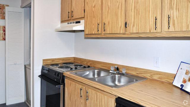 Kitchen - Carlton Arms of South Lakeland