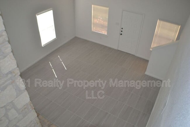 Photo - 4506 Adelphi Ln