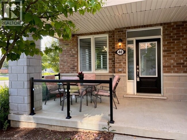 Photo - 40 Daylily Ln
