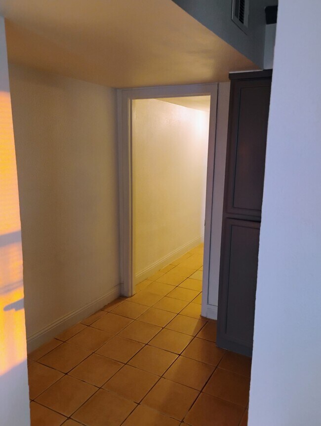 Photo - 3002 Market St Unit 2