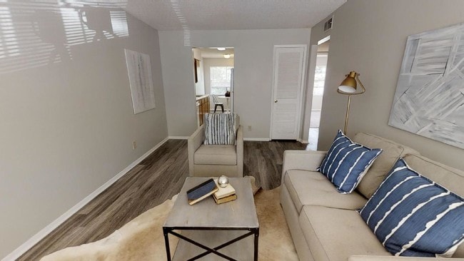 Photo - Vines at Hillside