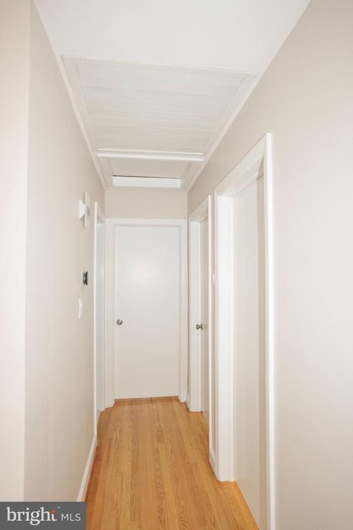 Photo - 4305 Elmwood Rd