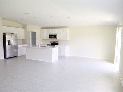 Photo - 327 Macarthur St