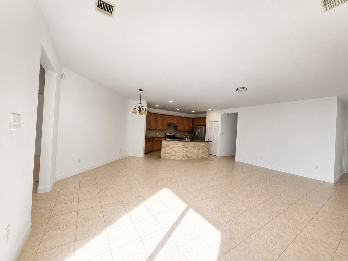 Photo - 18611 White Ash Ln