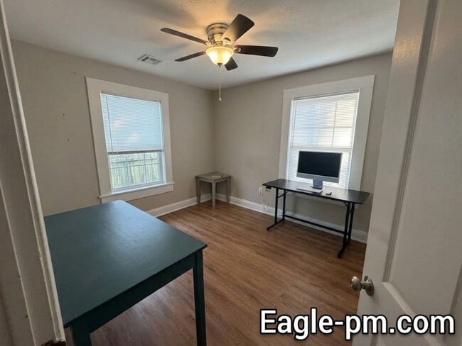 1125 H St NW