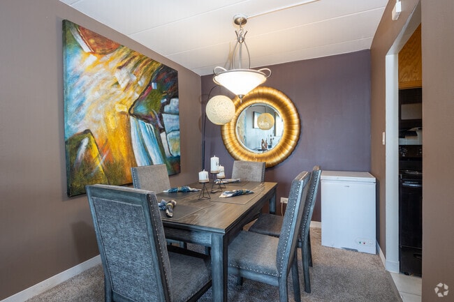 Interior Photo - Park Towers Apartment Homes