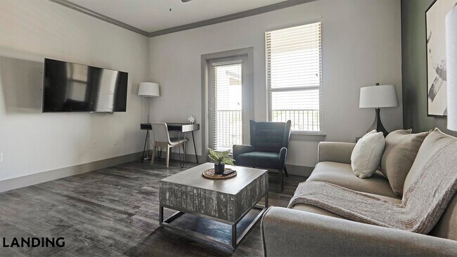 Photo - 12500 Shadowglen Trce Unit 5305