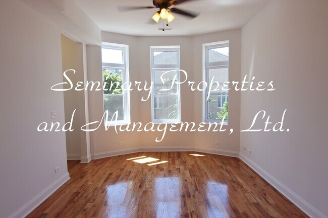 Photo - 4502-04 N Paulina