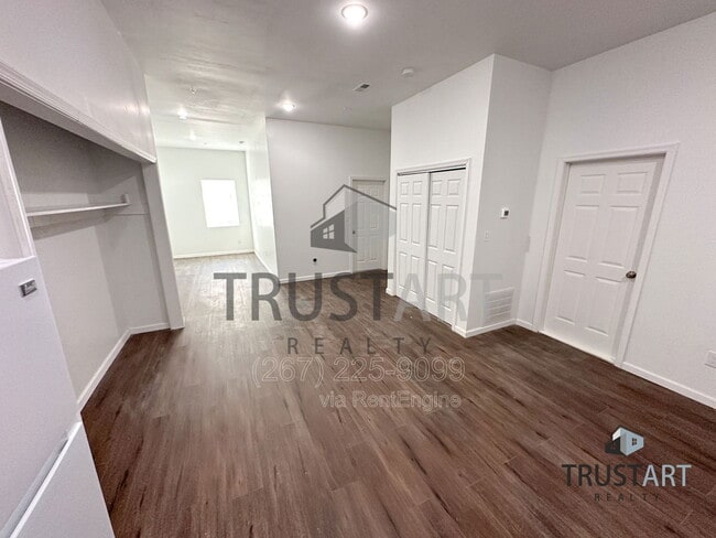 Photo - 2317 N 15th St Unidad 1