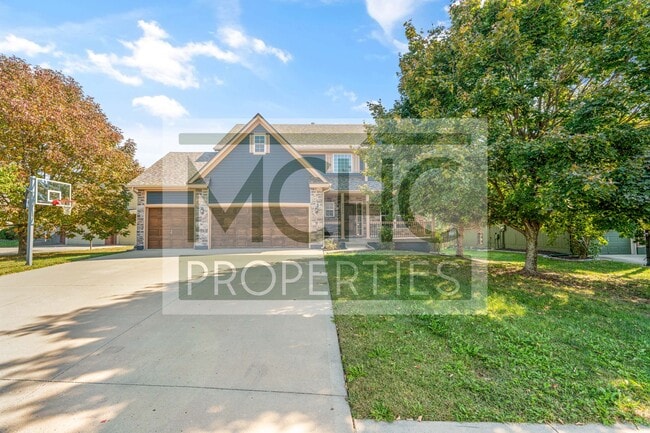 Photo - 2353 SW Current Ct