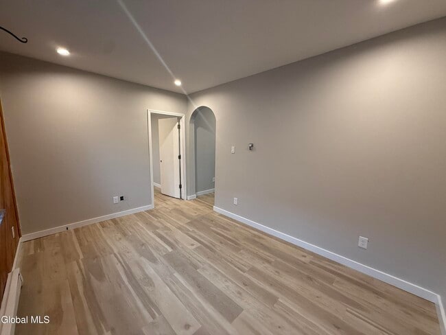 Photo - 38 State St Unit C