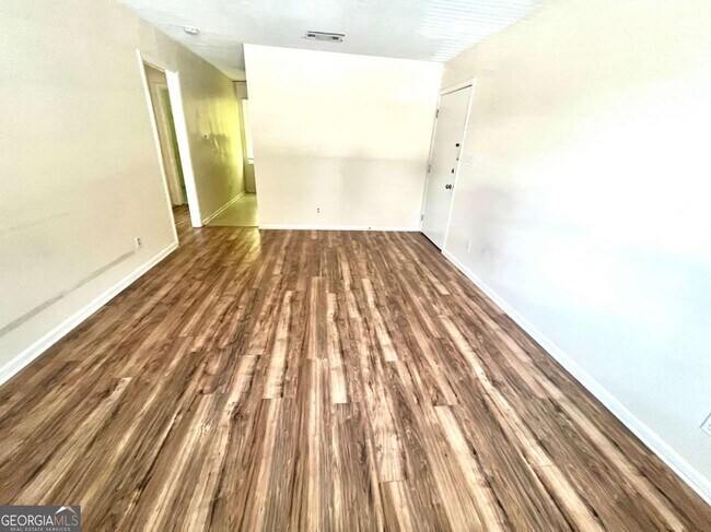 1002 Level Creek Rd Unit 201