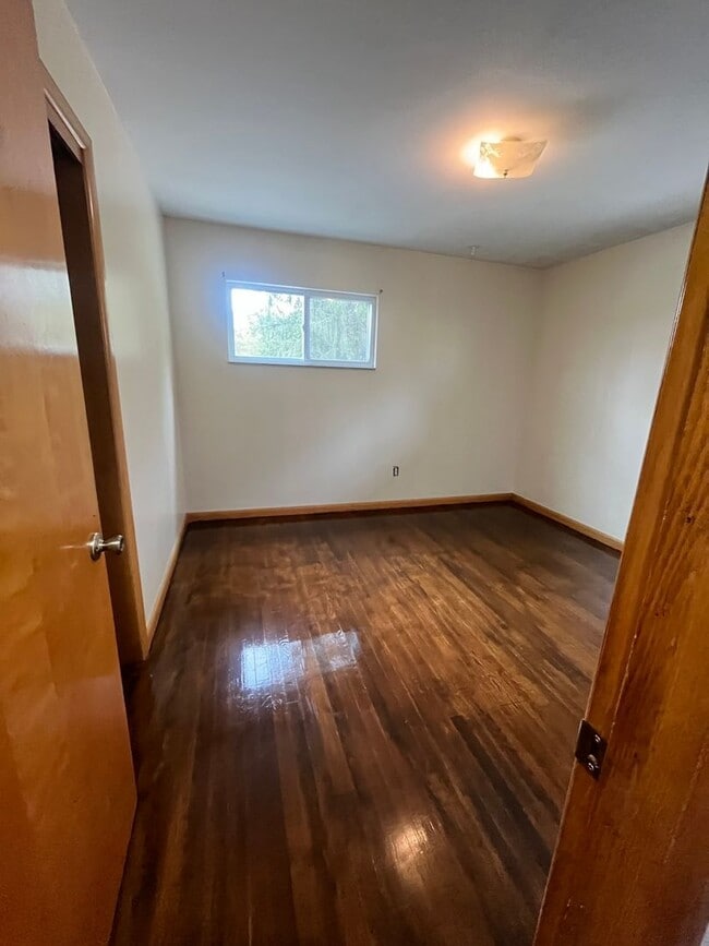 Photo - 507 Walnut St