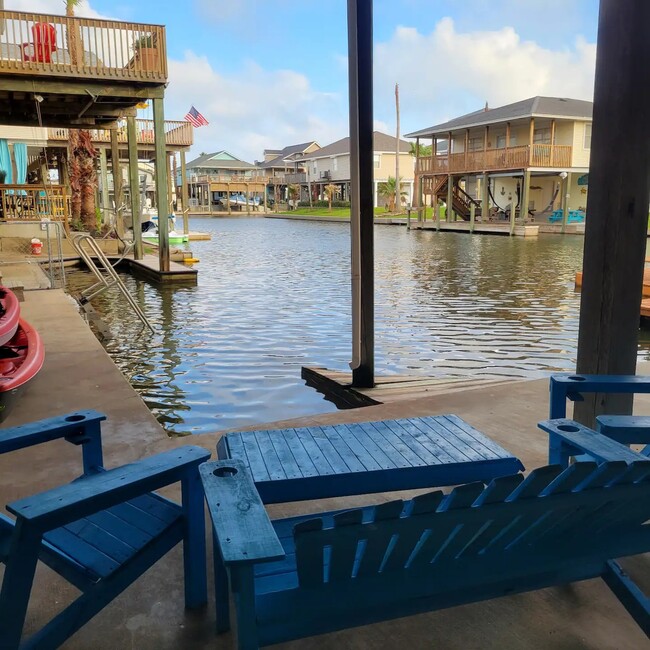 Photo - 22101 Lampasas Dr