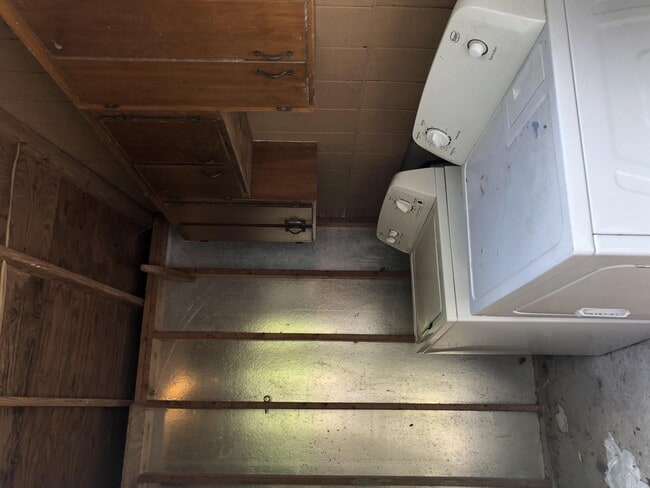 Photo - 1143 SW 9th Ave