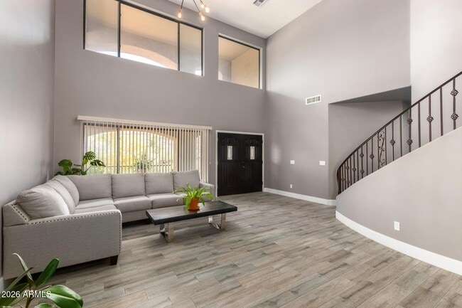 Photo - 11430 N 16th St